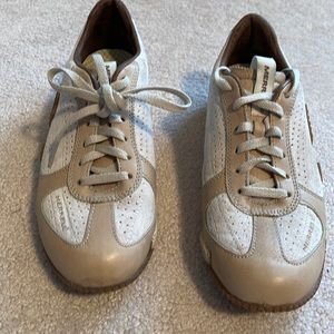 Merrell suede sneaker shoe